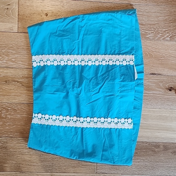 Lilly Pulitzer Aqua Skort Sz 12 - Picture 1 of 4